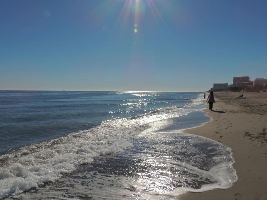 Playamar Beach. 托雷莫利诺斯 外观 照片